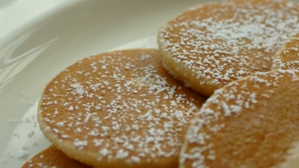 Deliziosi pancake freschi — Video Stock