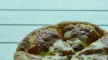 Lezzetli İtalyan pizzası