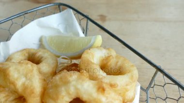 Limon ile kalamar halkaları