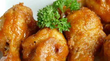 kızarmış tavuk drumsticks portre