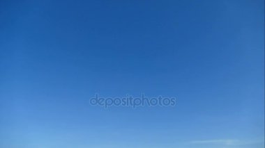 Mavi gökyüzü bulutları