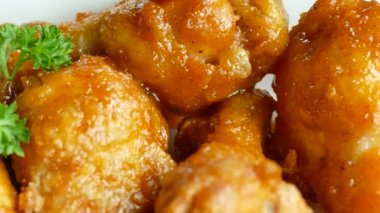 kızarmış tavuk drumsticks portre