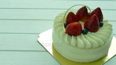 Pasta tatlı çilek ve bilberries ile