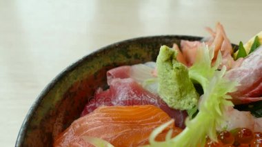 Ham taze Sashimi 