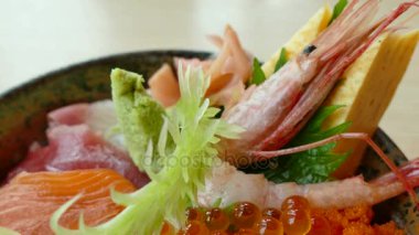 Ham taze Sashimi 