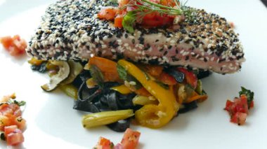 ızgara orkinos biftek