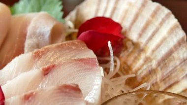 Ham taze Sashimi