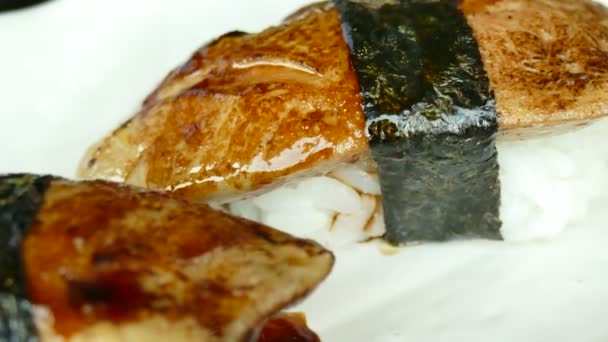 Sushi foie gras — Stockvideo