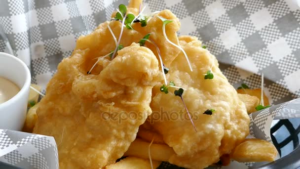 Fried meat with french fries and sauce — Stock Video