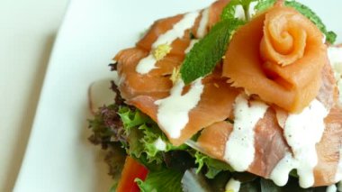 lezzetli deniz ürünleri salatası 