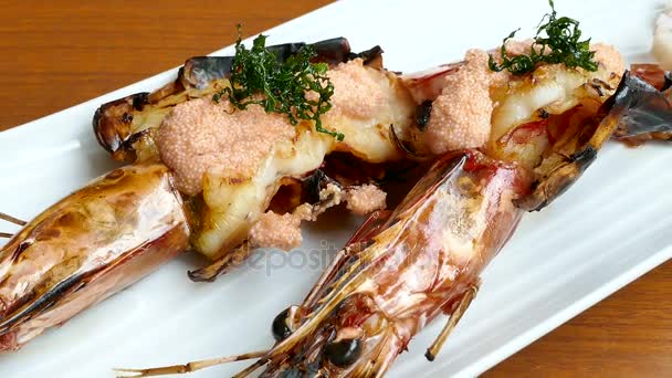 美味的烤虾 — 图库视频影像