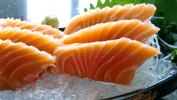 Köstliche rohe frische Sashimi — Stockvideo