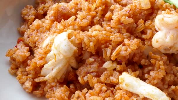Ryż smażony z krewetkami — Wideo stockowe