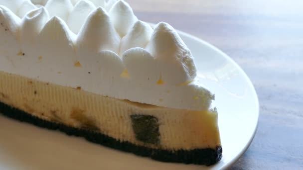 Torta con crema dolce — Video Stock