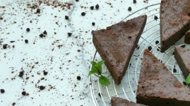 Çikolatalı browni kek