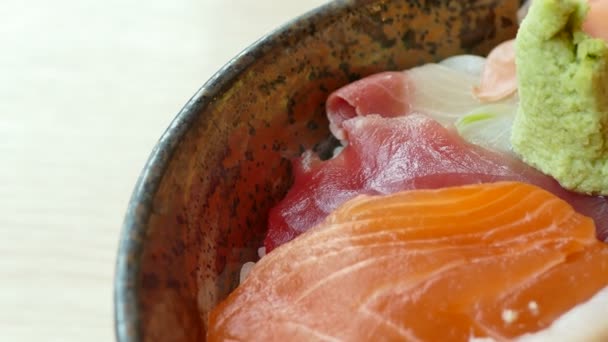 Delicioso Sashimi fresco cru — Vídeo de Stock