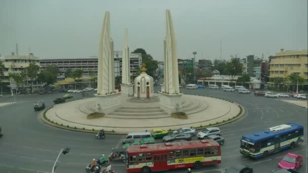 Demokratiedenkmal Öffentliches Denkmal Zentrum Von Bangkok Hauptstadt Thailands — Stockvideo