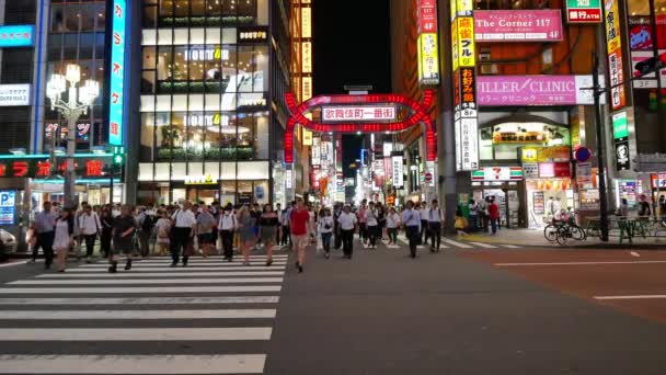 Tokyo Giappone Luglio 2018 Persone Che Percorrono Traversata Shibuya — Video Stock