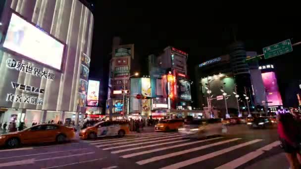 Tokyo Japão Julho 2018 Monte Pessoas Caminhando Área Kabukicho Shinjuku — Vídeo de Stock