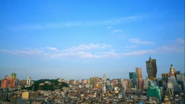 4K Zaman atlamalı binalar ve Macau şehrinin ufuk çizgisi