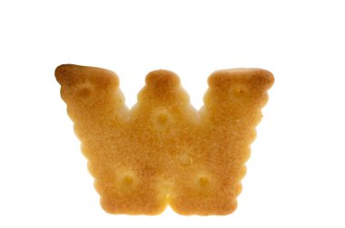 Beyaz arka plan üzerinde izole alfabe kurabiye bisküvi