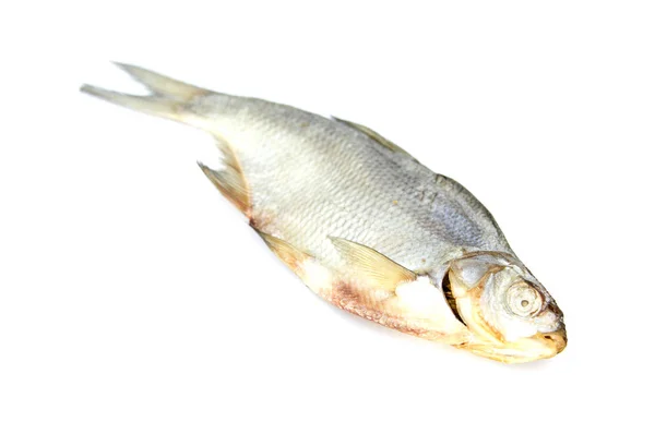 Суха риба ізольована на білому тлі. горизонтальна фотографія . — стокове фото