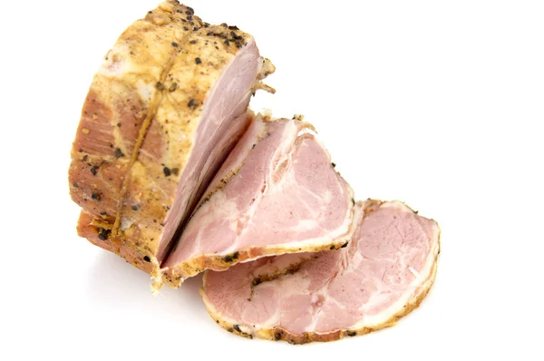 Beyaz arka plan üzerinde izole füme domuz eti — Stok fotoğraf
