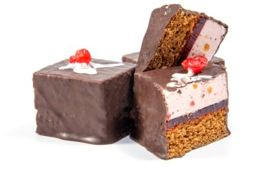 Ev yapımı kek, tatlı pasta, krema ile kaplı