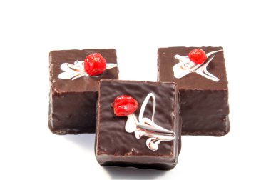 Ev yapımı kek, tatlı pasta, krema ile kaplı