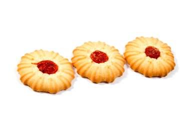 Beyaz arkaplanda küçük bisküviler