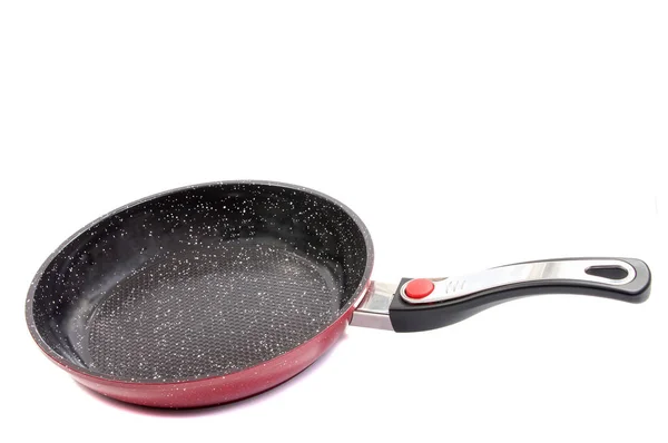 La vue latérale de la casserole rouge avec une surface antiadhésive — Photo