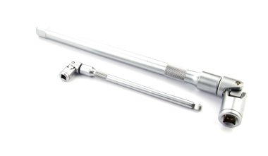 Beyaz bir arka plan üzerinde izole el aletleri