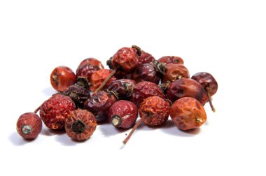 kurutulmuş gül beyaz arka plan üzerinde izole kalça