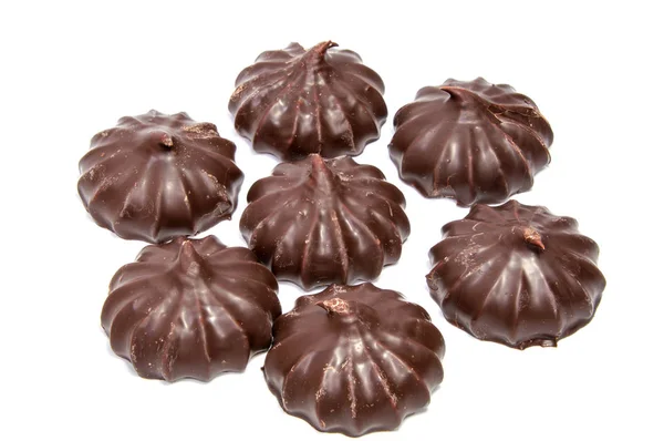 Haufen Marshmallows mit Schokolade glasiert — Stockfoto