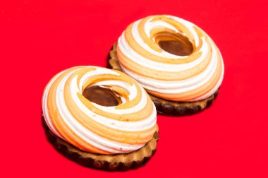 Çikolata yığın marshmallow sırlı