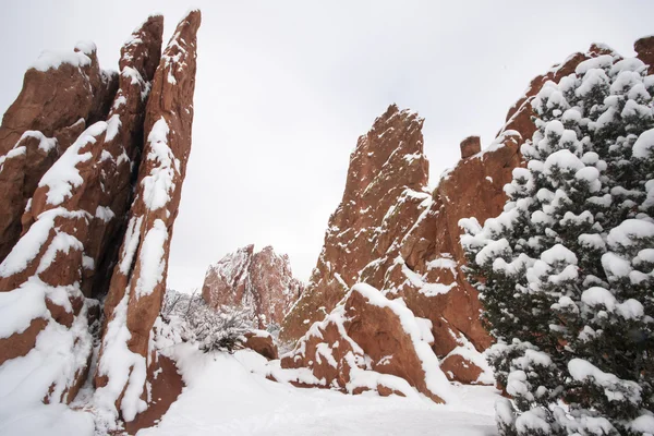 Neve no Jardim dos Deuses — Fotografia de Stock