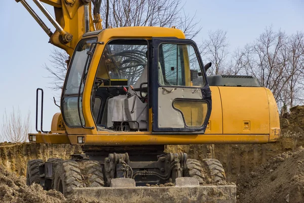 Cabina de excavadora vacía abierta — Foto de Stock