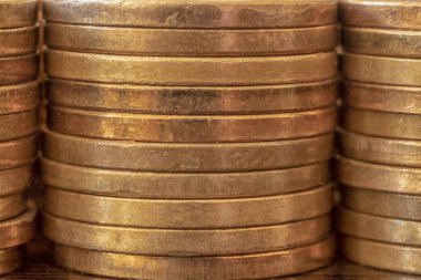 Bozuk paralar yan görünüm.