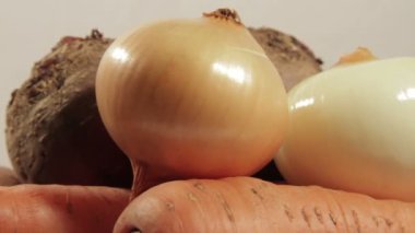 Kaydırıcı olarak patates grubuna yakın taşır. HD