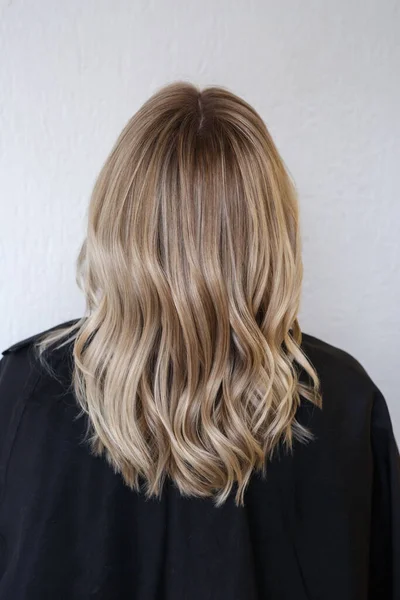 Hairstyle ombre color .Highlight hair — Stock Photo, Image