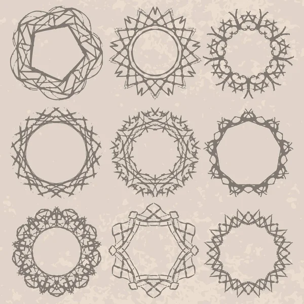 Molduras doodle lápis redonda esboço conjunto bege vintage — Vetor de Stock