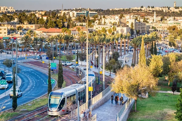 Vista de Jerusalén desde el Muro de la Ciudad Vieja . — Foto de Stock