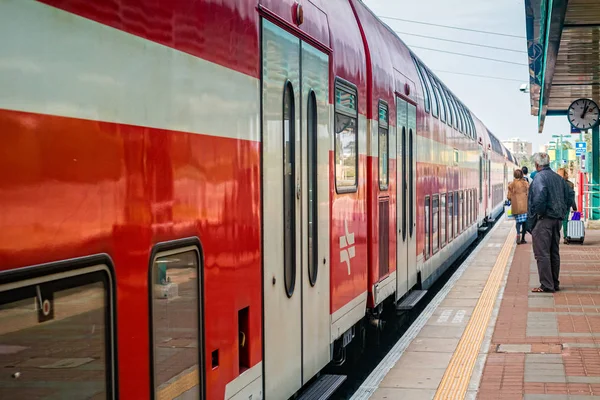 Comboio na estação de trem Acre . — Fotografia de Stock