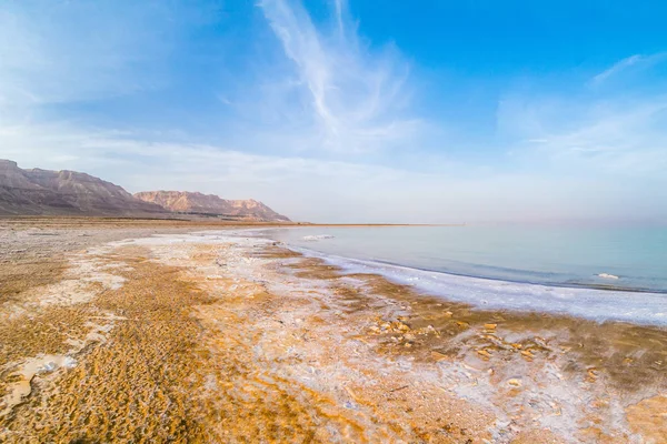 Costa salgada do Mar Morto . — Fotografia de Stock