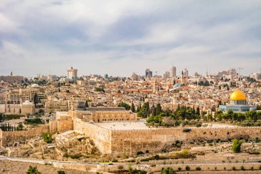 Jerusalem eski şehrin panoramik görünümü.