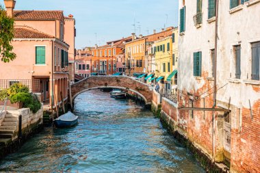 Geleneksel canal sokağına Venedik, İtalya