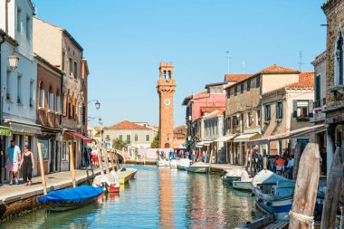 Murano, Venedik Gölünde bir ada.
