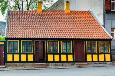 Odense 'deki eski bina cephesi.