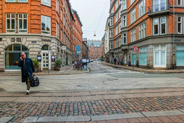 Уличные жизни в Копенгагене . — стоковое фото