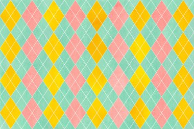 Suluboya elmas desen.